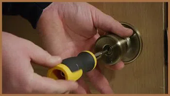 City Locksmith Shop Cayce, SC 803-274-1628 - 15-unlock-door